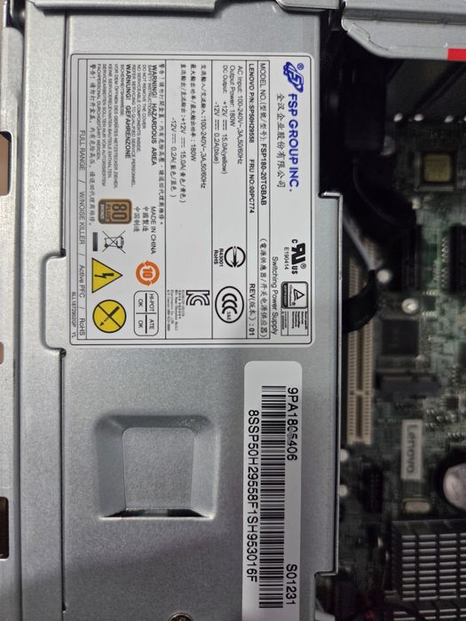 R3 2200ge 4GB DDR4 240gb ssd