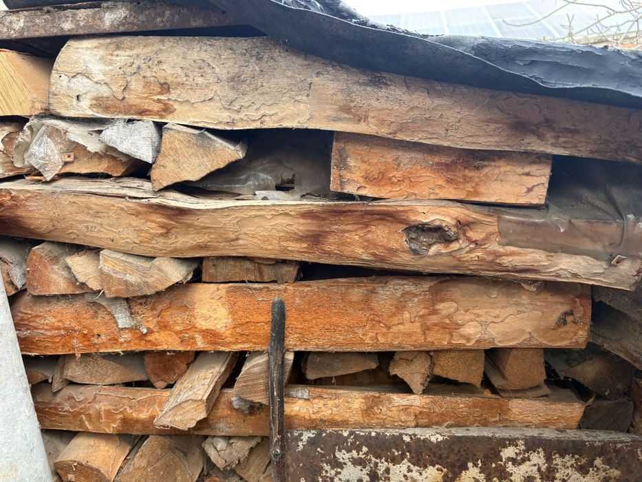 Дърва за огрев     .