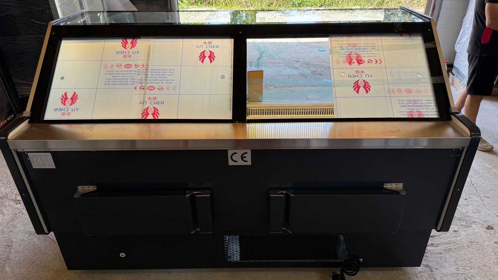 Vitrină frigorifică 800L Inox Profesională orizontala