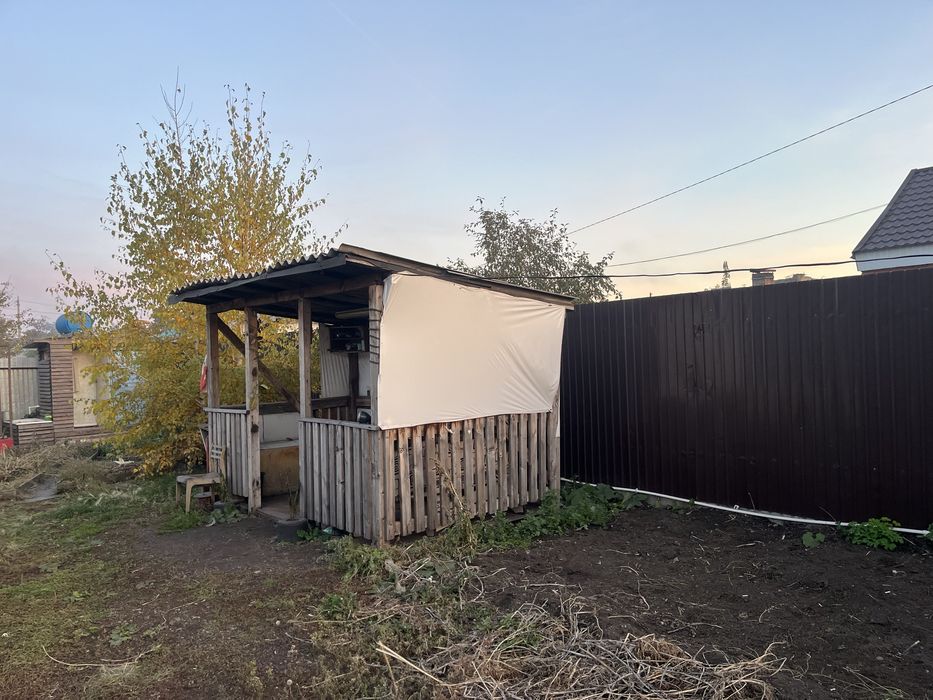 Продам участок, недострой