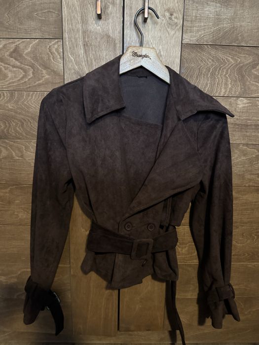 Велурен шлифер в цвят шоколад