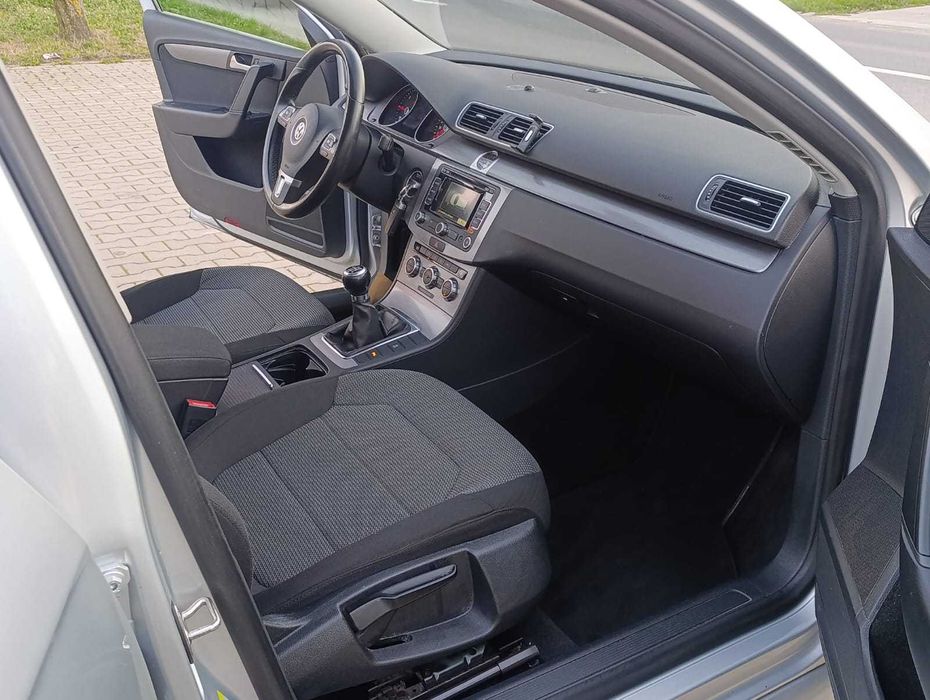 VW Passat B7 1.6 TDi Bluemotion 105 Cp 2013