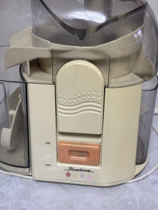 Соковыжималка Binatone