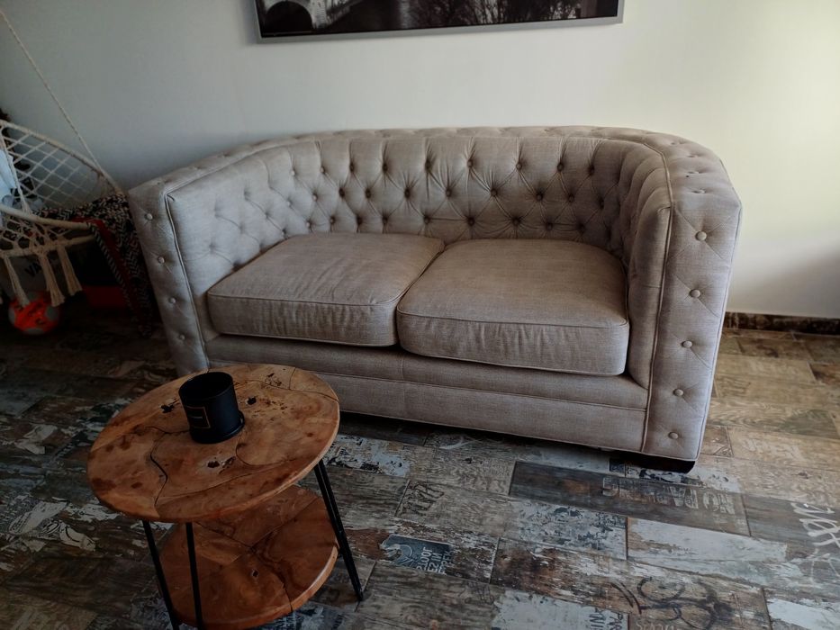 Canapea cu puf de gasca