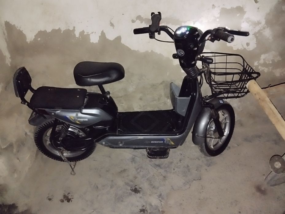 Benzinli skuterga abmen