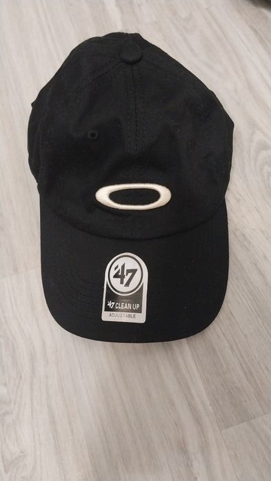Кепка Oakley новая