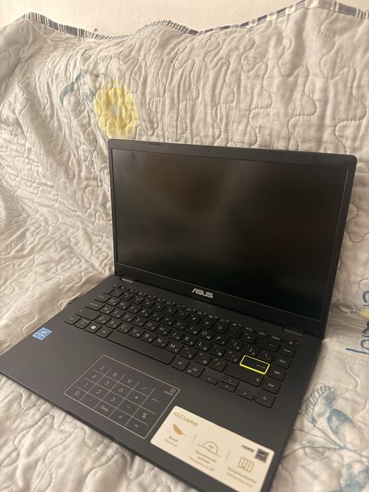 Ноубук ASUS VivoBook E410MA