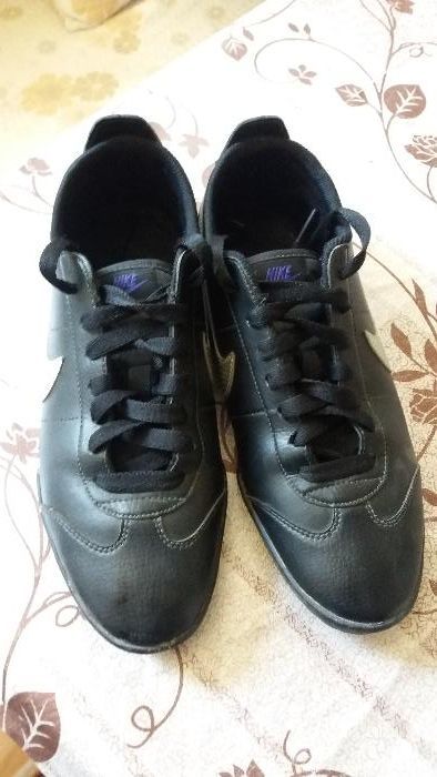 Дамски маратонки-Nike оригинални от Англия