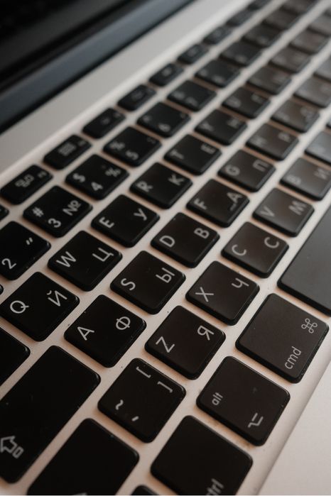 MacBook Pro 15” Retina (Mid 2014) / i7 / 16 GB / 750M