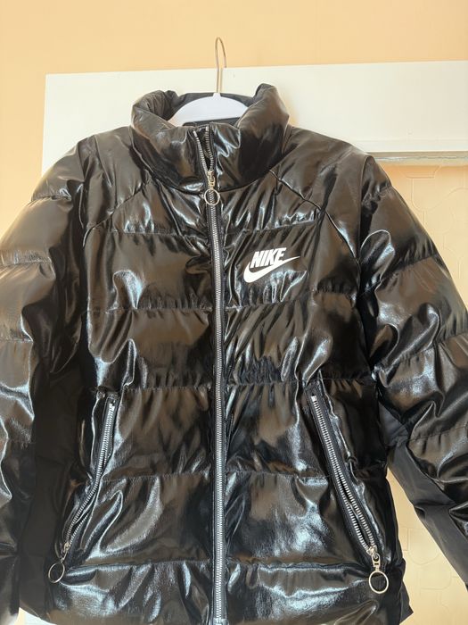 Зимно яке с гъши пух Nike