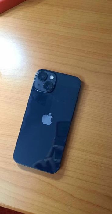 Vând iPhone    14