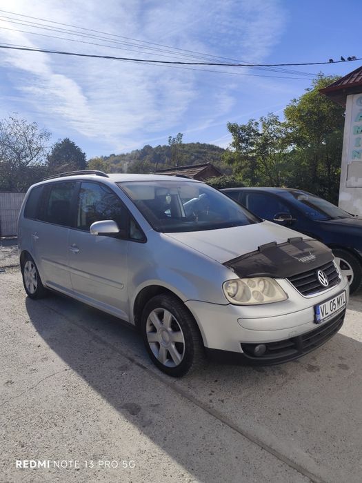 VOLKSWAGEN Touran 0 — imagine 2