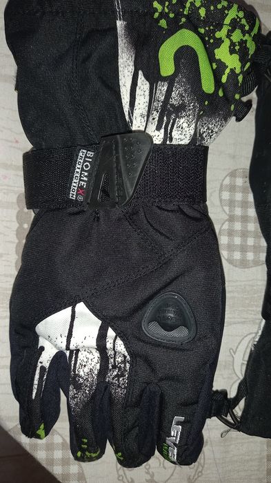 Ски, сноуборд ръкавици LeveL fly hand junior. 6 L