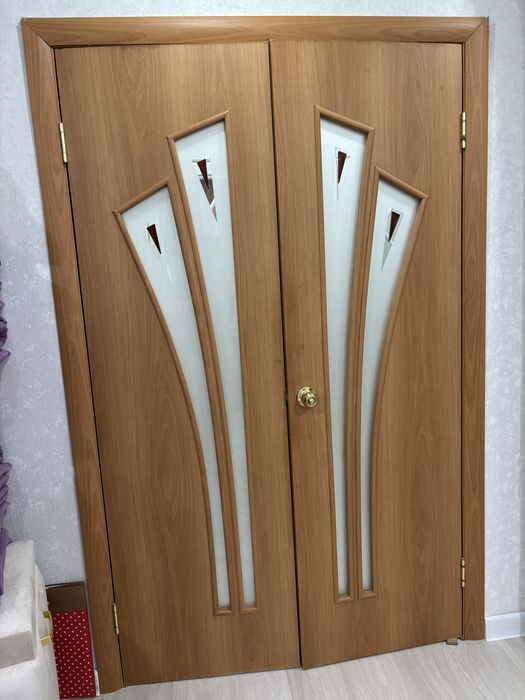 Продам дверь межкомнатный