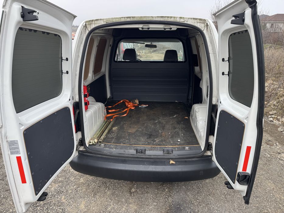 Caddy 1,6 tdi multe optiuni