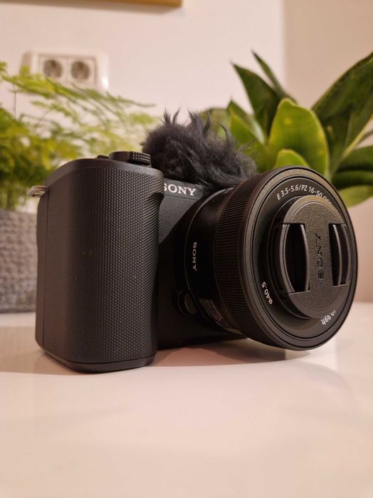 Kit Sony ZV-E10 II pentru video & streaming | Cameră + accesorii