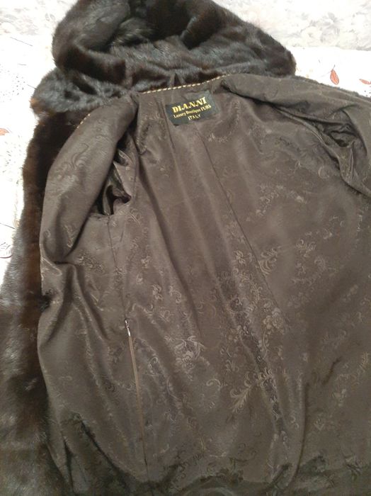 Продам Норковую шубу!