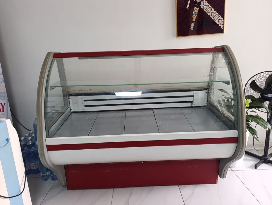 Холодильник ветреный продам