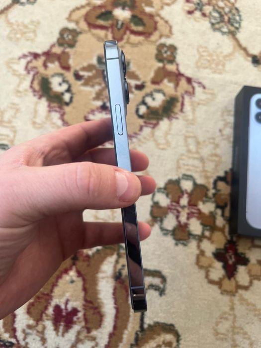 Продам айфно 13 про макс