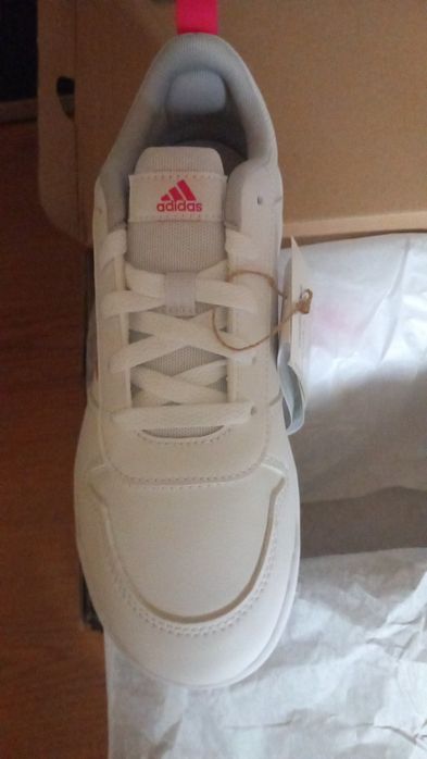 Adidasi dama adidas