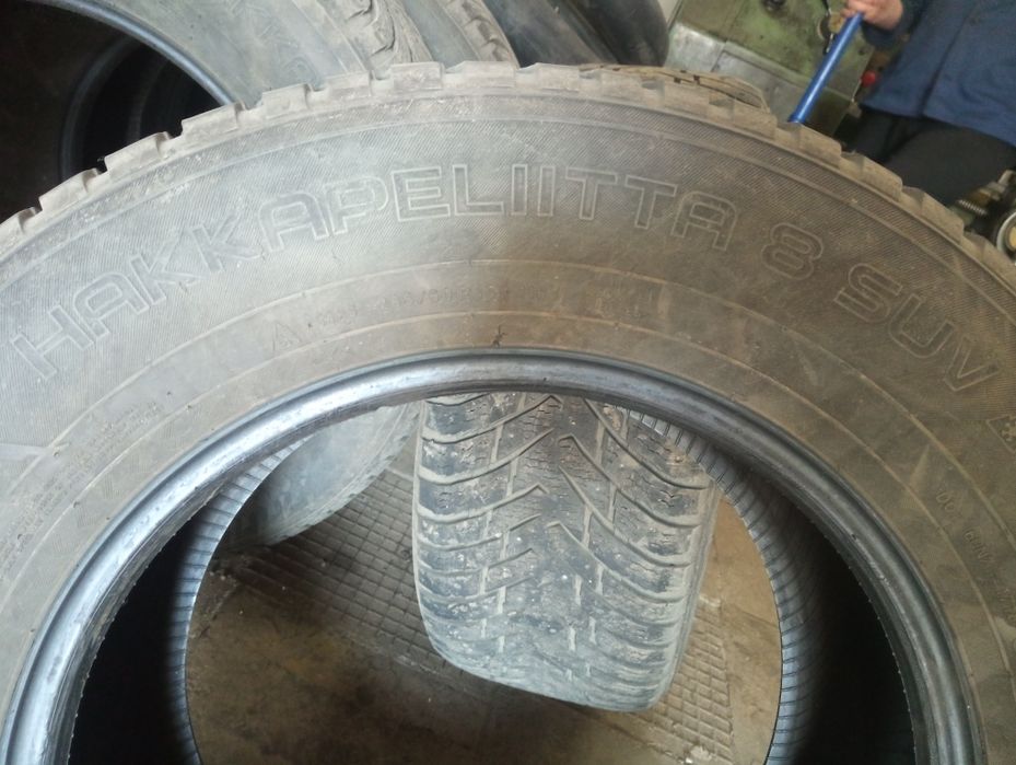 Продам шины зимние