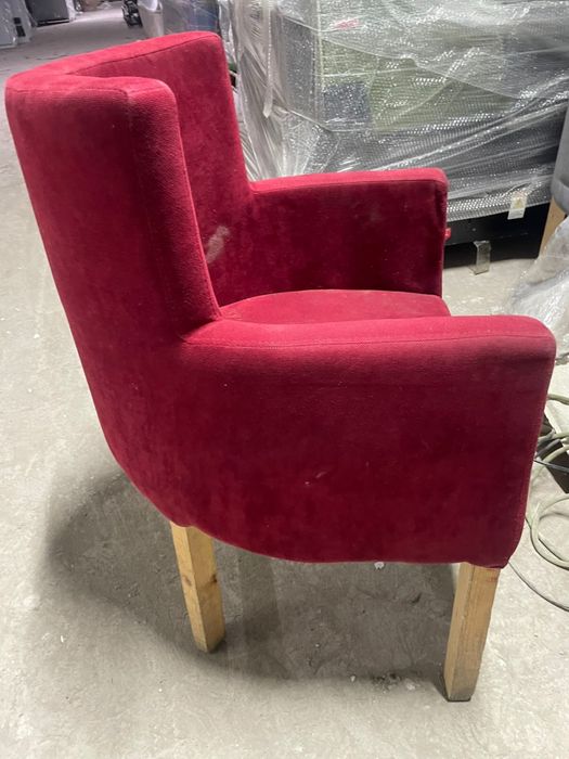 Стулья и кресло бу