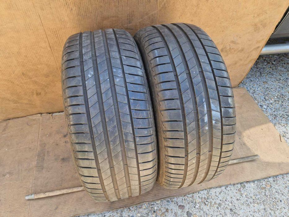 2 Bridgestone R19 245/45 Летни гуми  DOT1021