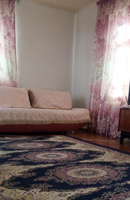 Продам дом на селе. 60 км. от города