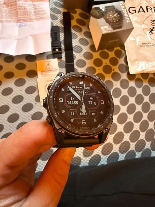 Продам часы Garmin tactix 8 Series