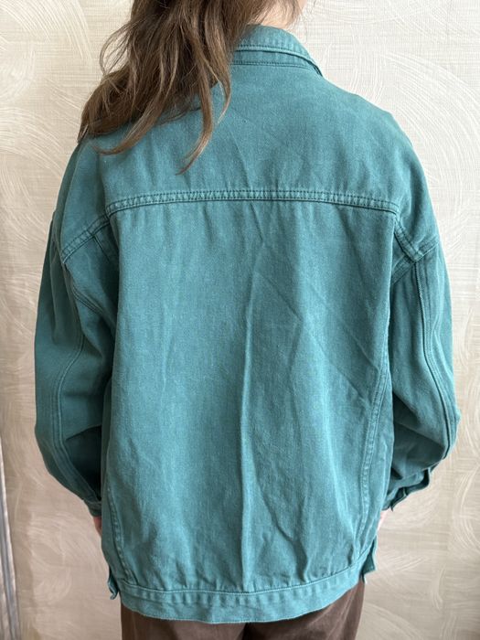 Продам две джинсовки женские