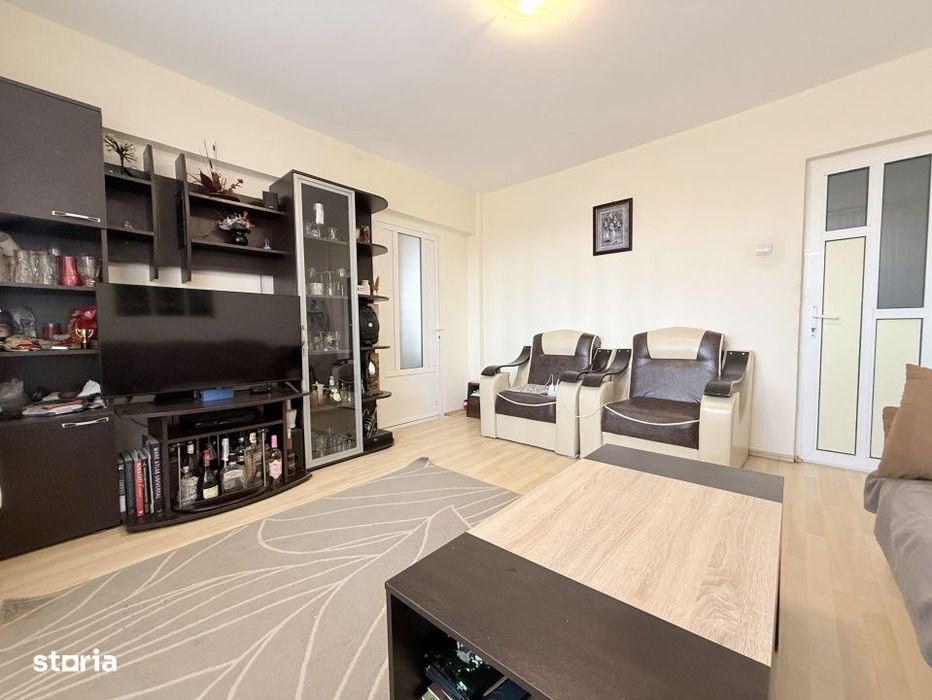 Apartament de vanzare cu 3 camere in Tomis Nord