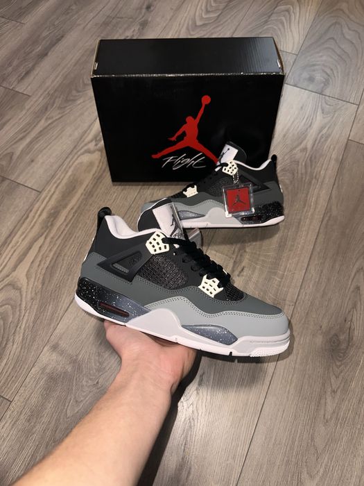 Jordan 4