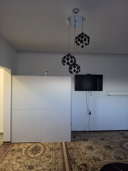 Închiriez garsonieră confort 1