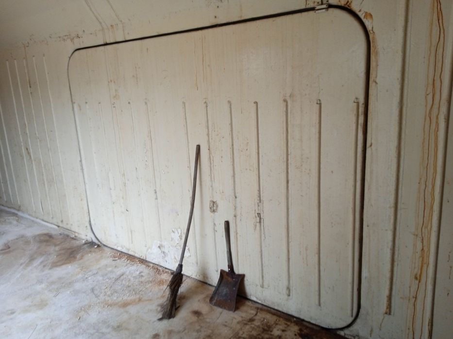 Хладилни вагони -2 броя.Работещи хладилни камери.