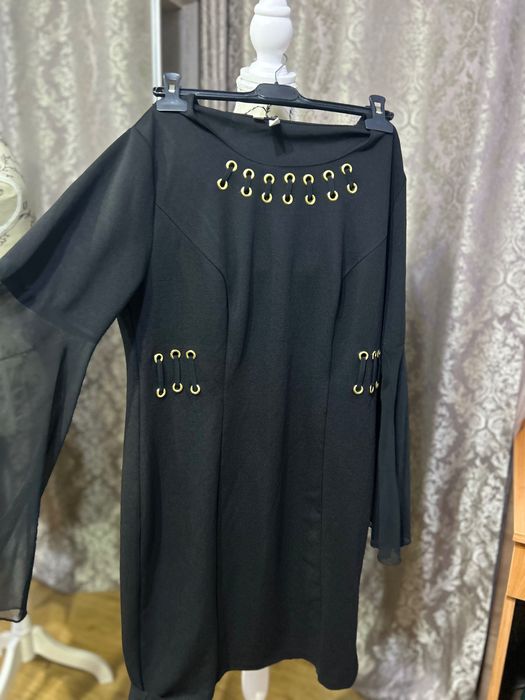 Rochie cu mâneci lejere nouă