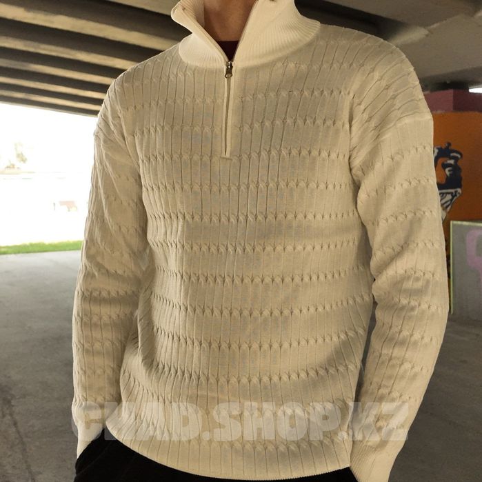 Белый Полу-замок