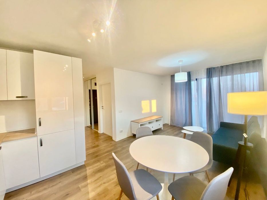 Apartament 2 camere de închiriat | zonă excelentă | parcare privată | Class Park