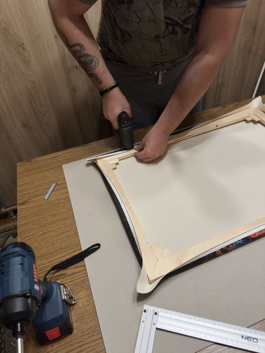 Tablouri canvas- personalizate sau standard