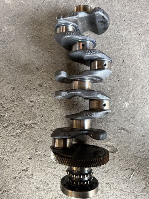 Колянов вал Бмв N47N 184кс 2.0д