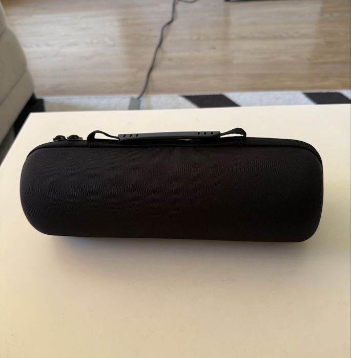 Калъф за преносима колонка