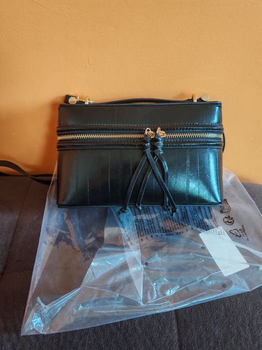 Чанта H&M черна малка