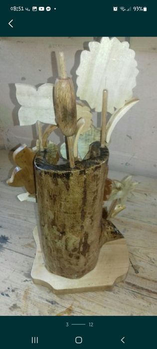 Часовник, картина,ваза от дърво