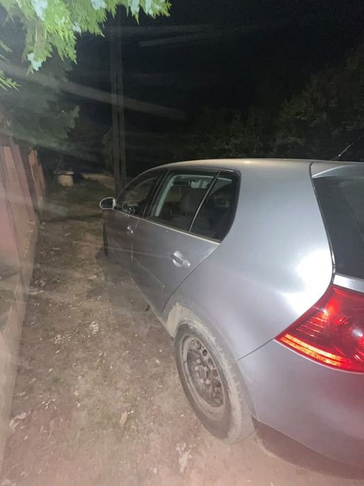 VOLKSWAGEN e-Golf 0 — imagine 5