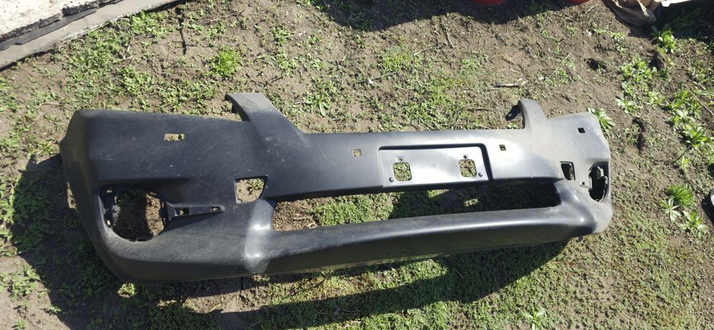 Новый бампер рав4