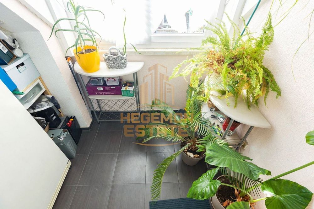 4-стаен, мезонет,  Варна - Спортна зала