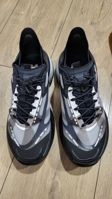 UNDER ARMOUR  42- 26.5стелка