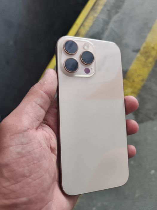 Iphone 16pro max 99yomkist