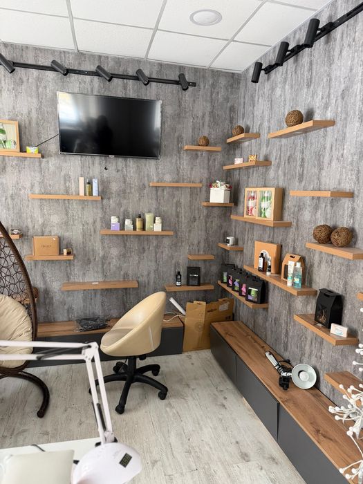 Продам студио ,площадь Ушанова