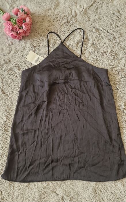 Top Zara satinat, mărimea M, nou