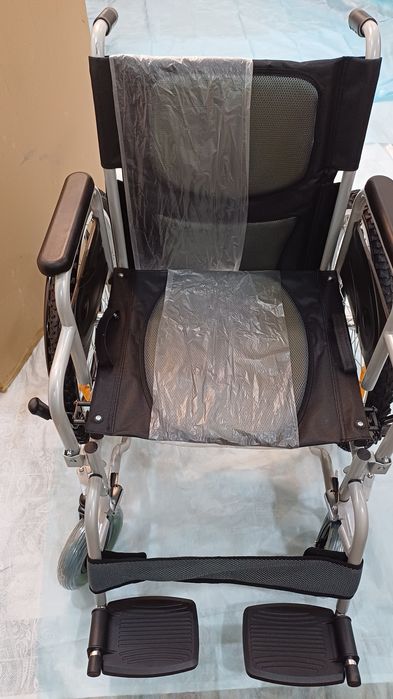 Коляска инвалидная НОВАЯ